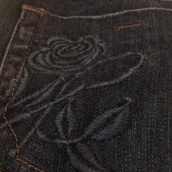 Jeans - Picture 9 of 14